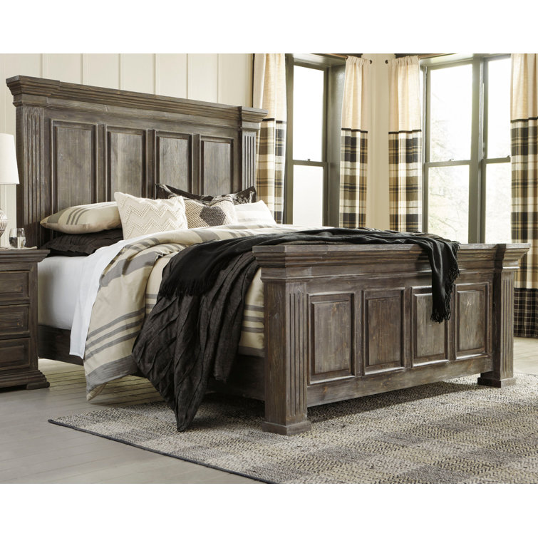 Signature Design by Ashley Wyndahl California King Low Profile Standard